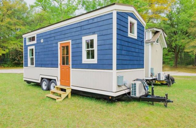 container home on wheels