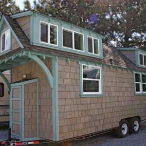 craftsman style cozy tiny home