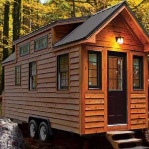 shipping container tiny house on wheels