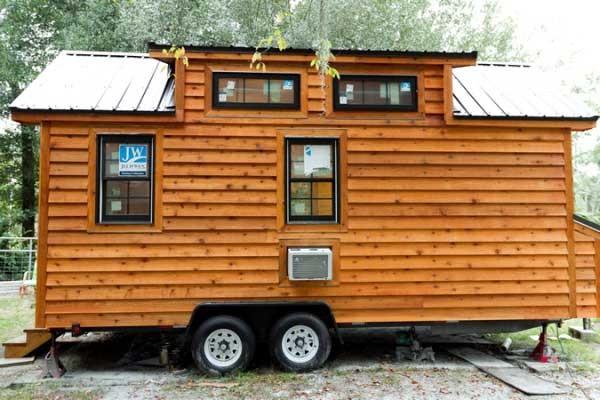 shipping container tiny house on wheels